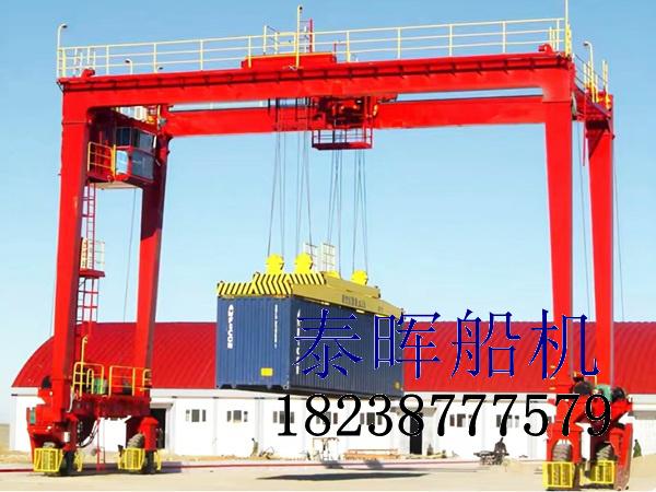 山东日照集装箱门式起重机的作业本质