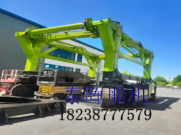 集装箱跨运车在结冰天气的全方位检查